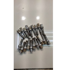 Болты колесные