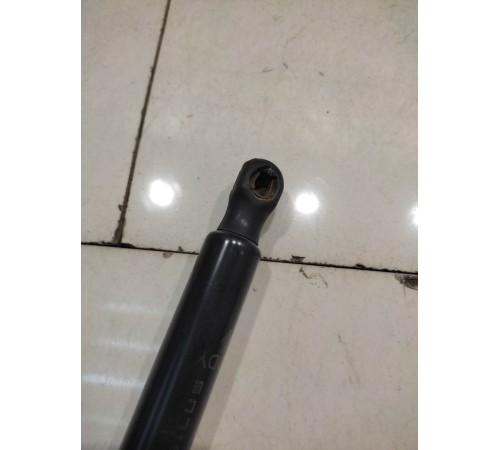 Амортизатор багажника (правый)