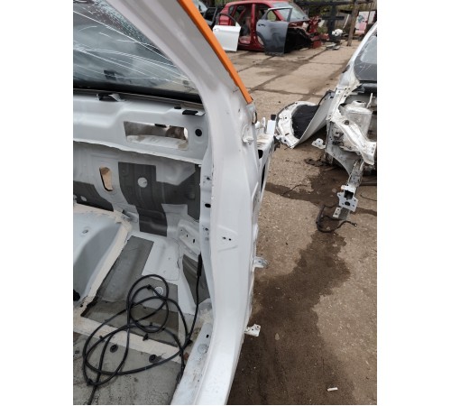 Лонжерон (четверть) передний правый