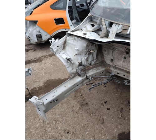 Лонжерон (четверть) передний правый