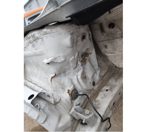 Лонжерон (четверть) передний правый