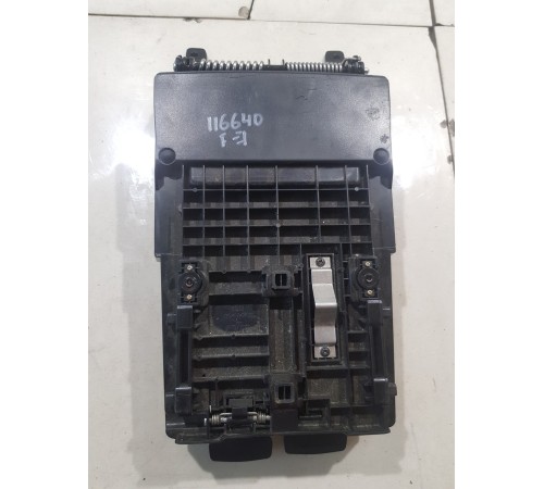 Кронштейн (крепление) подлокотника