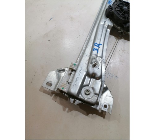 Стеклоподъемник двери задний правый