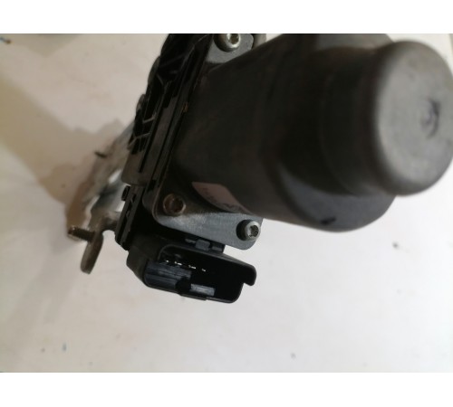 Стеклоподъемник двери задний правый