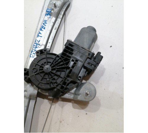 Стеклоподъемник двери задний правый