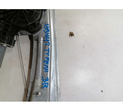 Стеклоподъемник двери задний правый