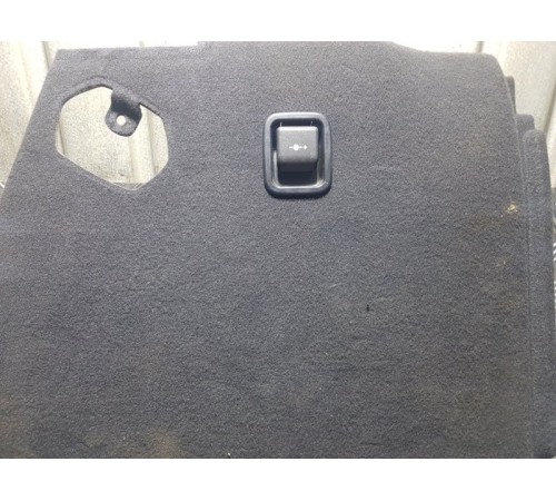 Обшивка багажника