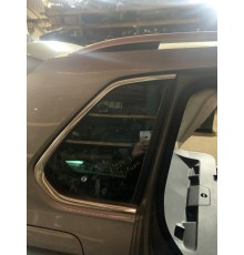 Глухое стекло(заднее правое)