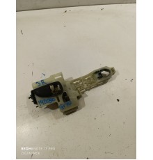 Крепление задней правой наружной ручки