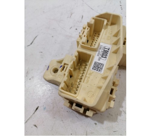 Блок предохранителей