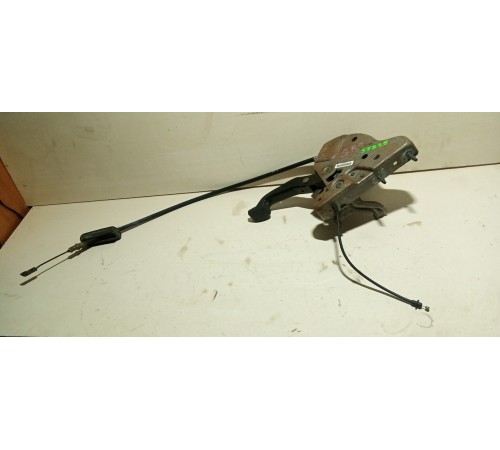 Педаль стояночного тормоза