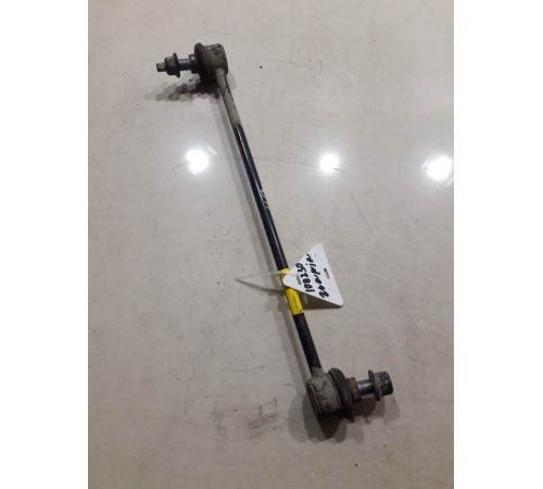 Стойка стабилизатора передняя правая