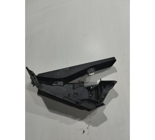 Педаль газа