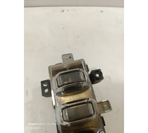 Дневной ходовой огонь правый