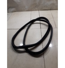 Уплотнитель двери(задний левый)