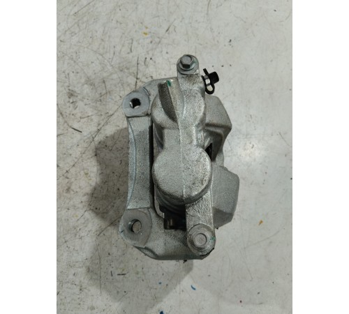 Суппорт тормозной передний левый