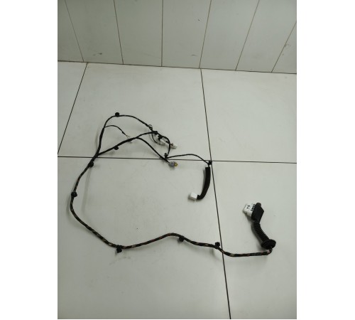 Электропроводка двери задняя левая