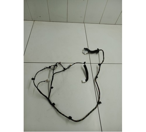 Электропроводка двери задняя левая