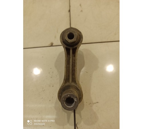 Стойка стабилизатора задняя