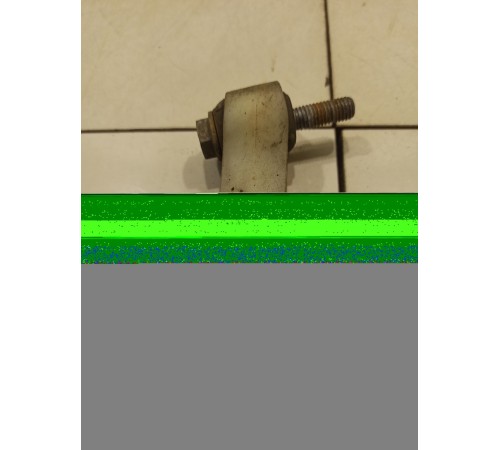 Стойка стабилизатора задняя