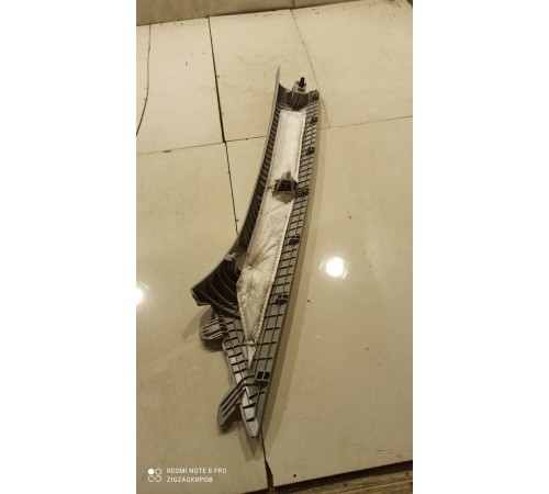 Обшивка стойки лобового стекла(правая)