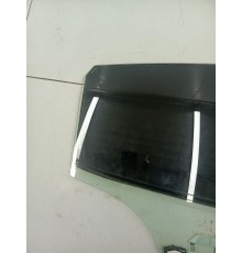 Стекло заднее