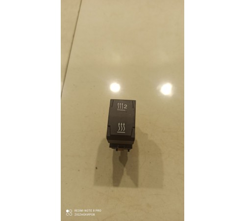 Кнопка включения вспомогательного нагревателя