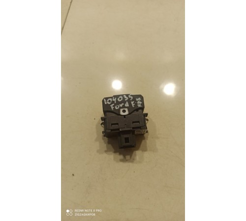 Кнопка включения вспомогательного нагревателя