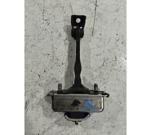 Ограничитель двери задний левый