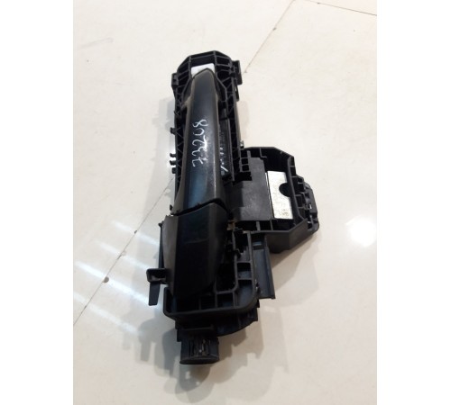 Ручка двери (задняя, правая, внешняя)