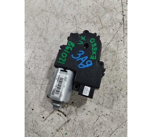 Моторчик панорамной крыши люка задний