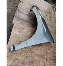 Крыло переднее левое