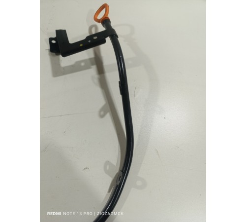 Щуп уровня моторного масла