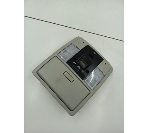 Плафон освещения салона