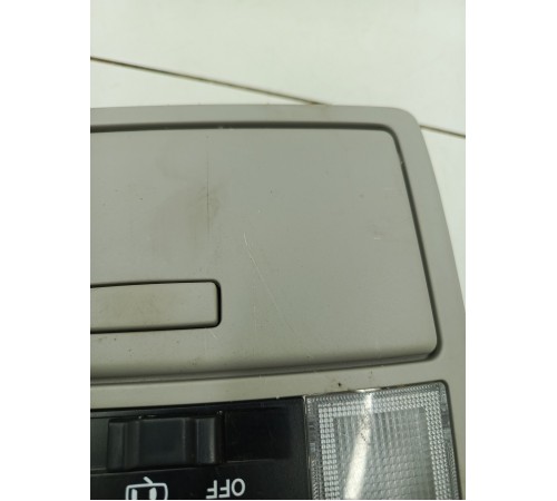 Плафон освещения салона