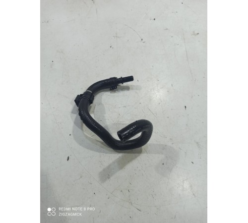 Патрубок системы охлаждения