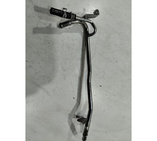 Патрубок системы охлаждения (металлический)