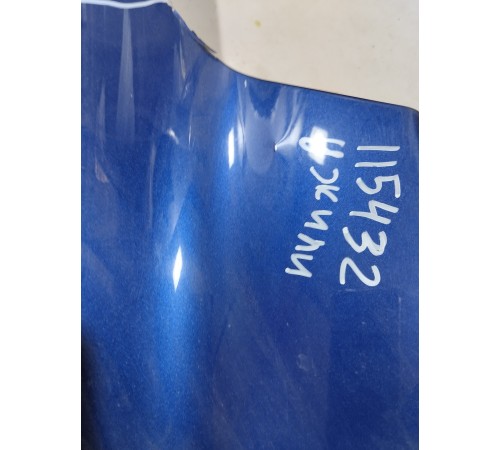 Крыло переднее левое