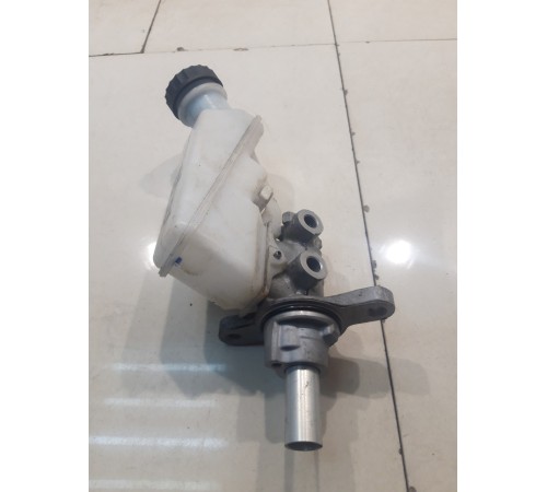 Главный тормозной цилиндр (в сборе)