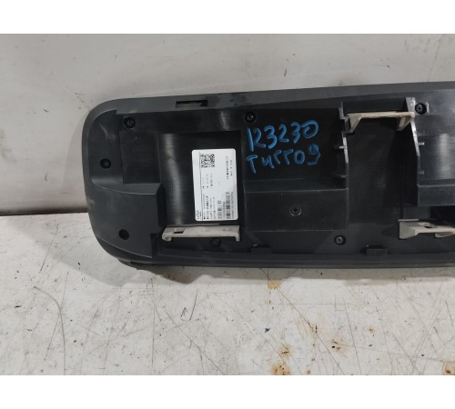 Панель приборов информационный дисплей