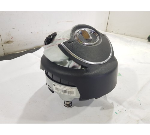 Подушка безопасности водителя