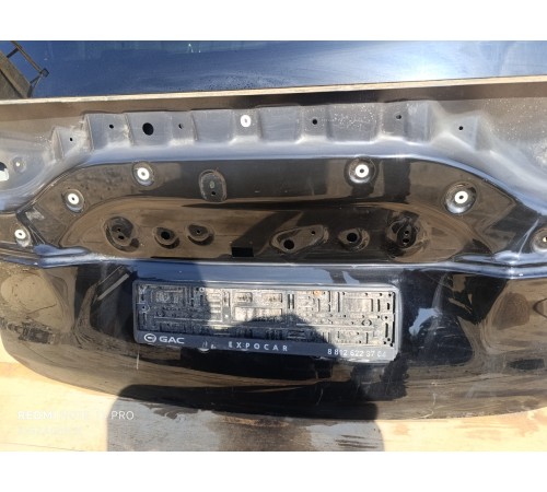 Крышка багажника (пятая дверь)