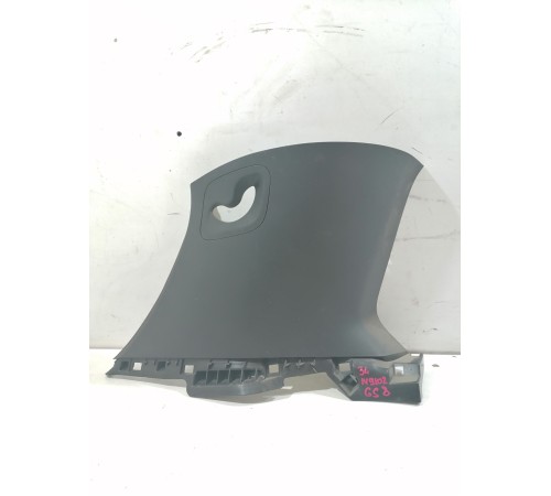 Обшивка багажника левая верхняя