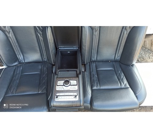 Задний ряд сидений