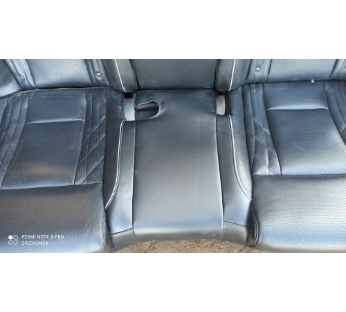Задний ряд сидений