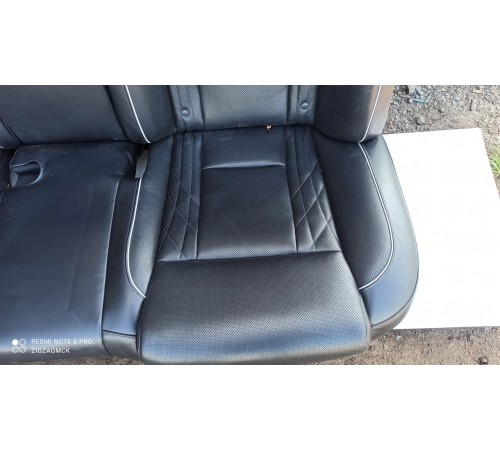 Задний ряд сидений