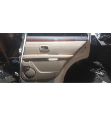 Обшивка двери задней правой