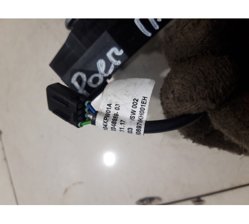 Ручка двери (передняя правая внешняя)