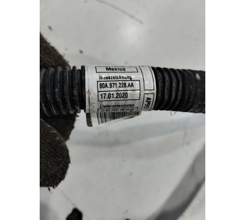 Электропроводка клеммы аккумулятора