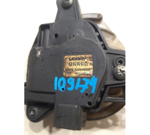 Моторчик привода заслонок отопителя